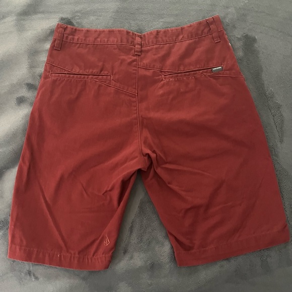 Volcom Shorts - Picture 3 of 4